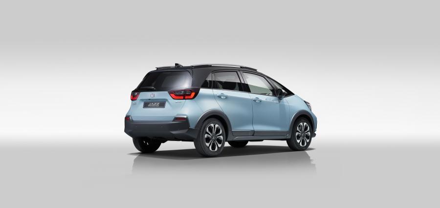  Honda Jazz e:HEV Crosstar 2020 года  (EU) (фото 4 из 30)
